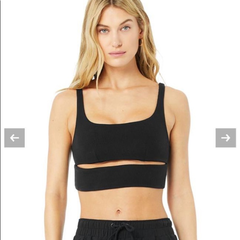 Alo Yoga Split Bra in Black